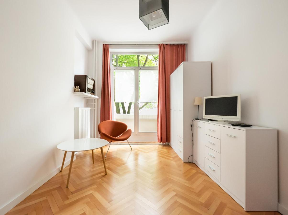 Plac Zbawiciela 3-Bedroom Apartment Варшава Екстер'єр фото