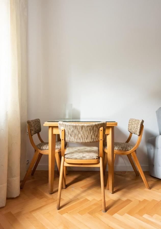Plac Zbawiciela 3-Bedroom Apartment Варшава Екстер'єр фото