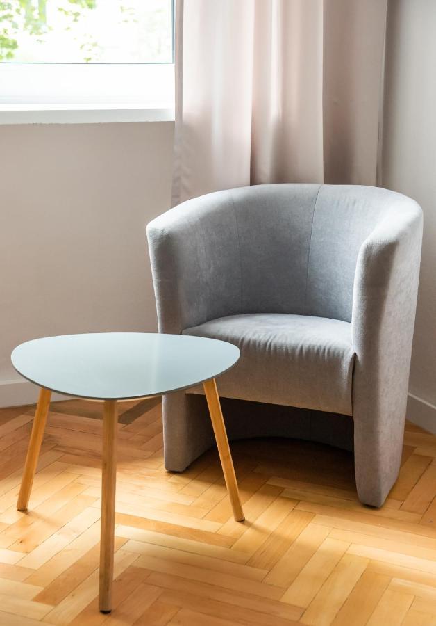 Plac Zbawiciela 3-Bedroom Apartment Варшава Екстер'єр фото